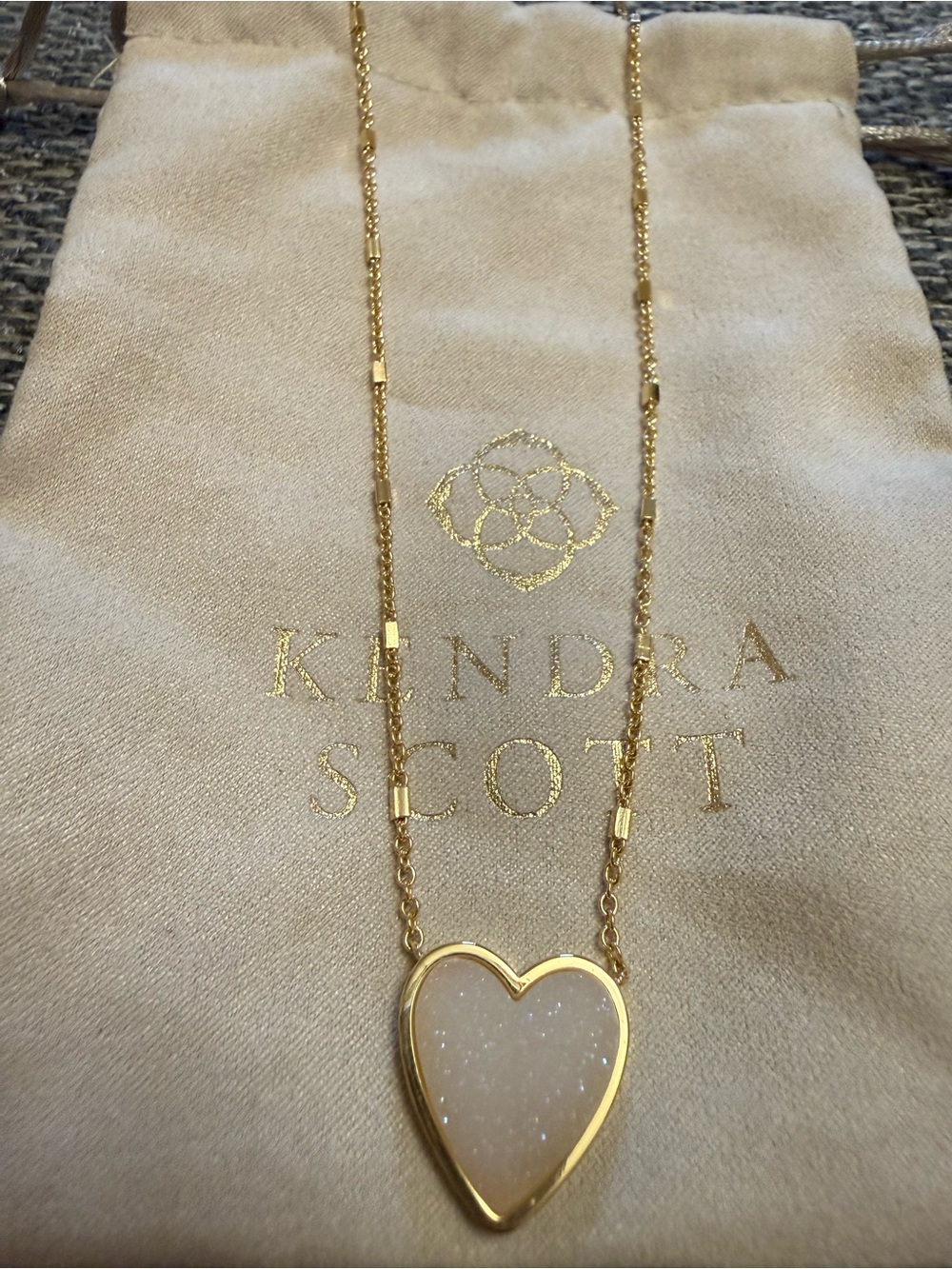 Kendra Scott Iridescent White Druzy Heart Pendant Gold Necklace